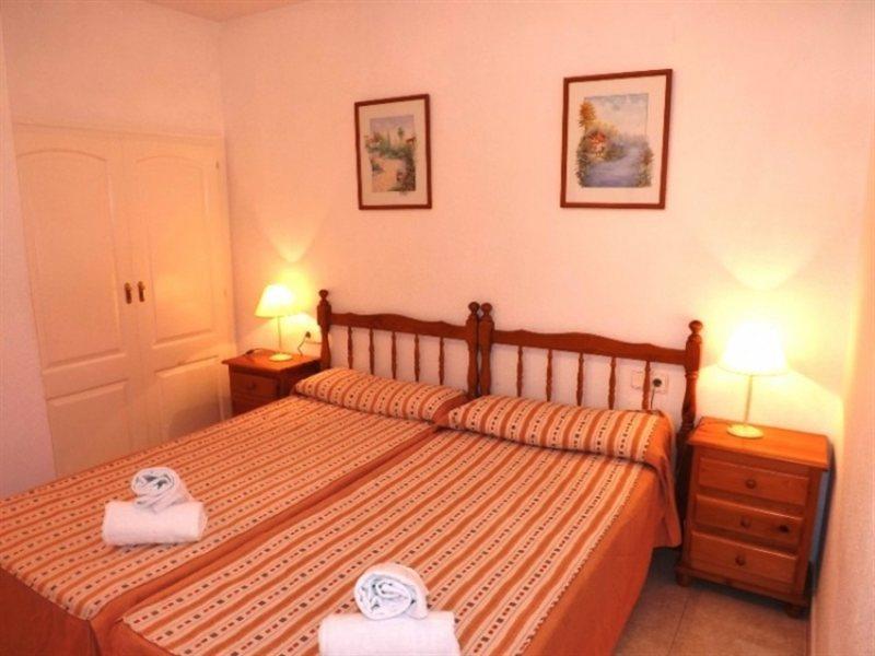 Apartamentos Zafiro Unitursa Кальпе Екстер'єр фото